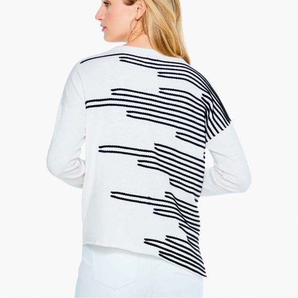 NIC+ZOE Fresh Perspective Asymmetrical Abstract Striped Relaxed Fit Sweater - Picture 3 of 8